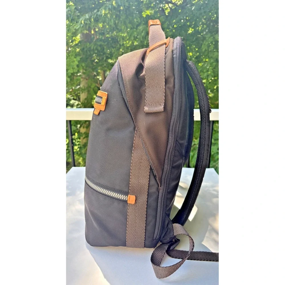 Tumi alpha bravo